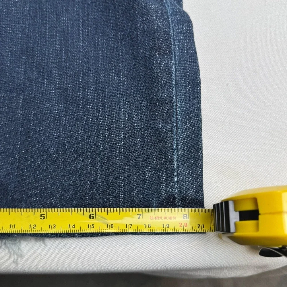 True Religion Jeans Mens 40x32 Blue Med Wash Relaxed Straight Denim Made In USA